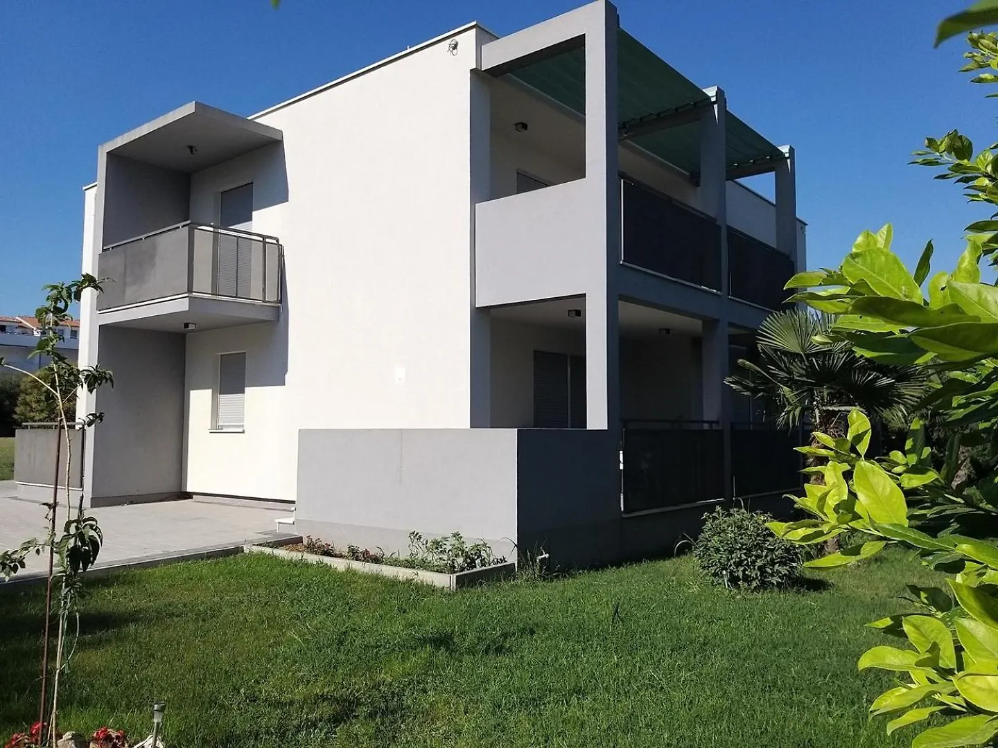 Enelani Apartments Kaštela 招待所
