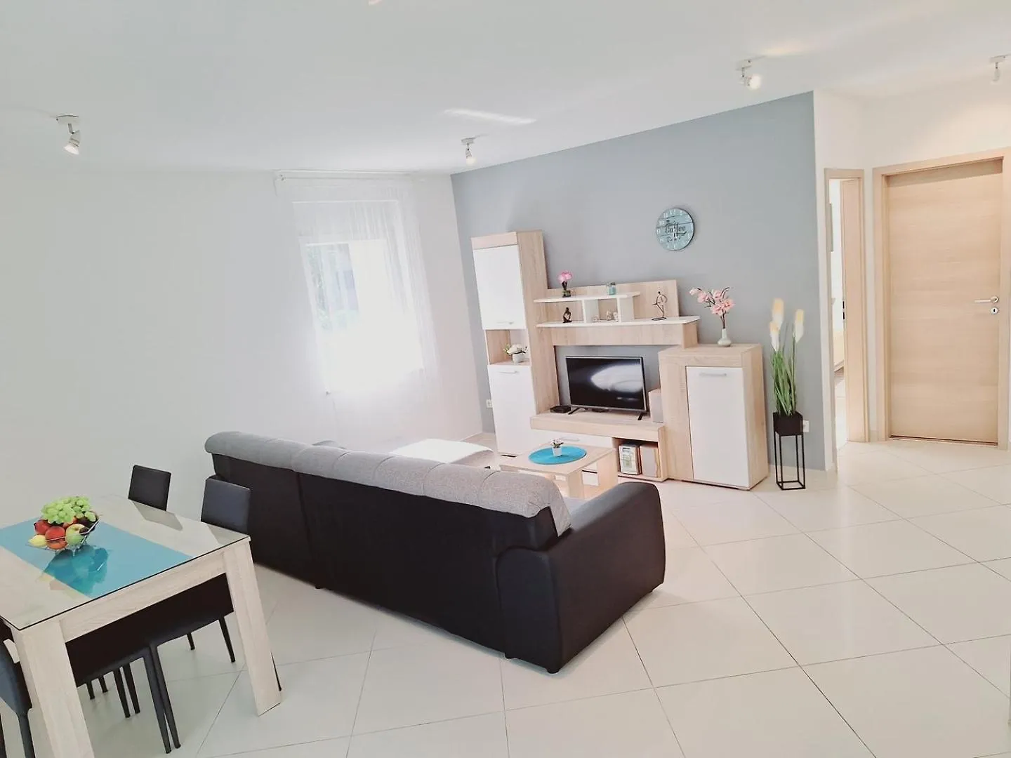 Enelani Apartments Kaštela 克罗地亚